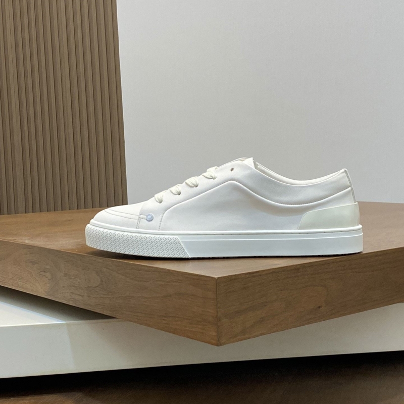 H**mes sneakers